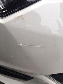 国产后保险杠喷漆视频,视频带你领略精湛技艺